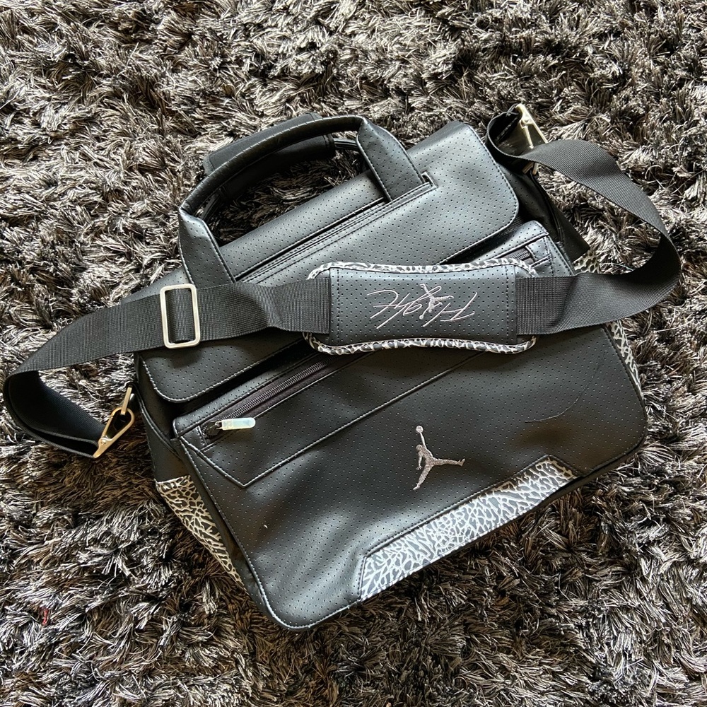 Air Jordan Flight Briefcase/ Messenger Bag